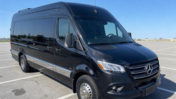 aurora corporate sprinter van service